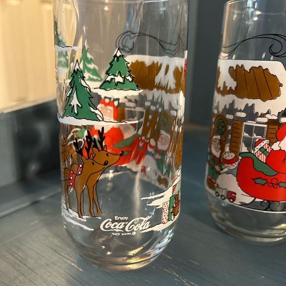 Vintage Coca-Cola Christmas Santa Glasses | Set of 2 - Picture 3 of 5